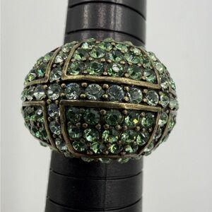 Heidi Daus Elegant Green Crystal Ring size 8